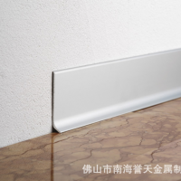 Aluminum alloy decorative wire board kicks the foot line guard wall board waterproof aluminum alloy